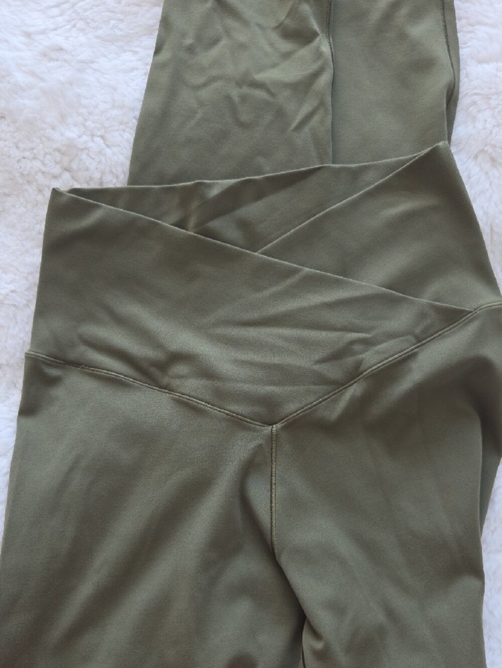 aerie Olive Green High-Waist Leggings - Picture 2 of 2
